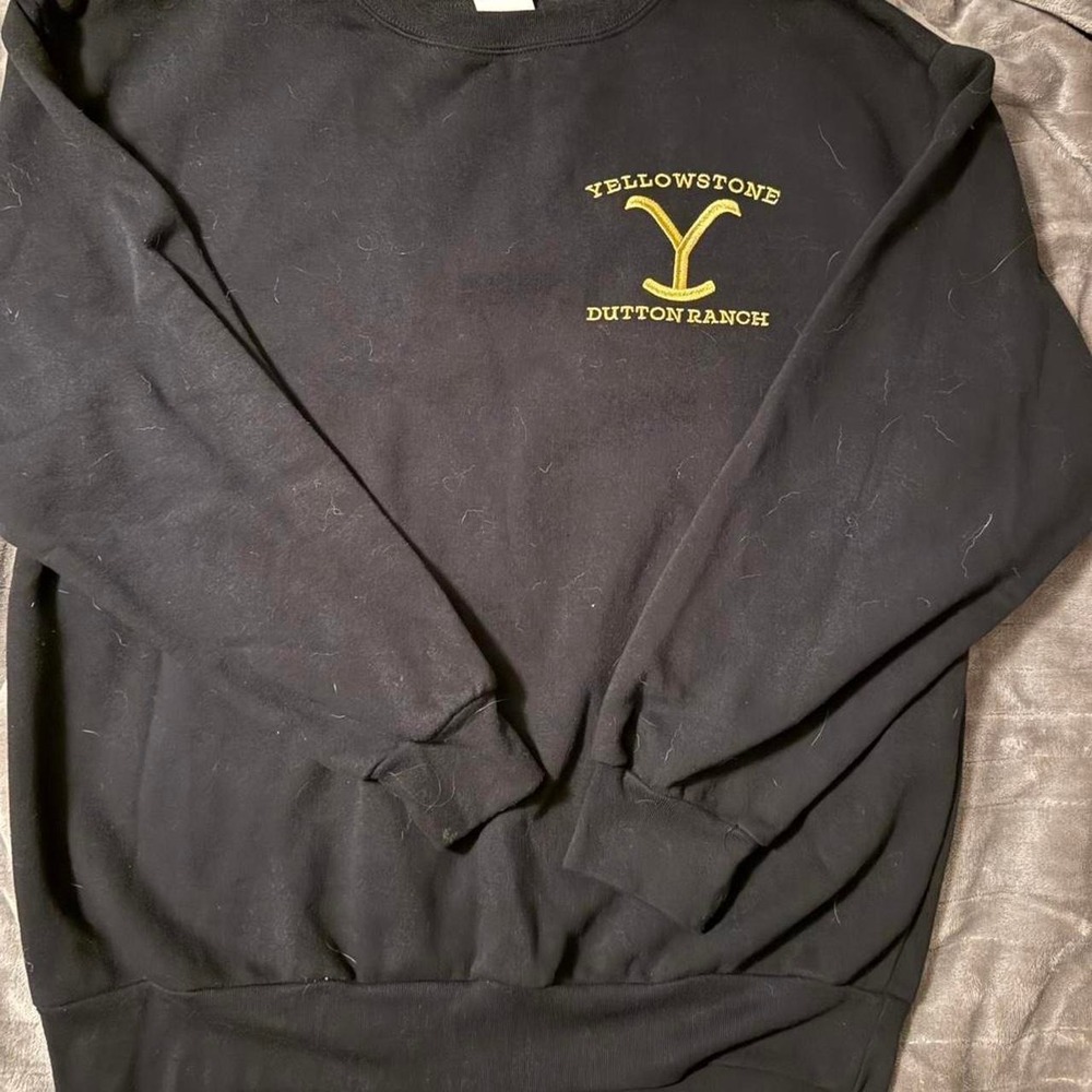 Yellowstone Dutton Ranch Embroidered Crewneck Sweatshirt Black Mens Large